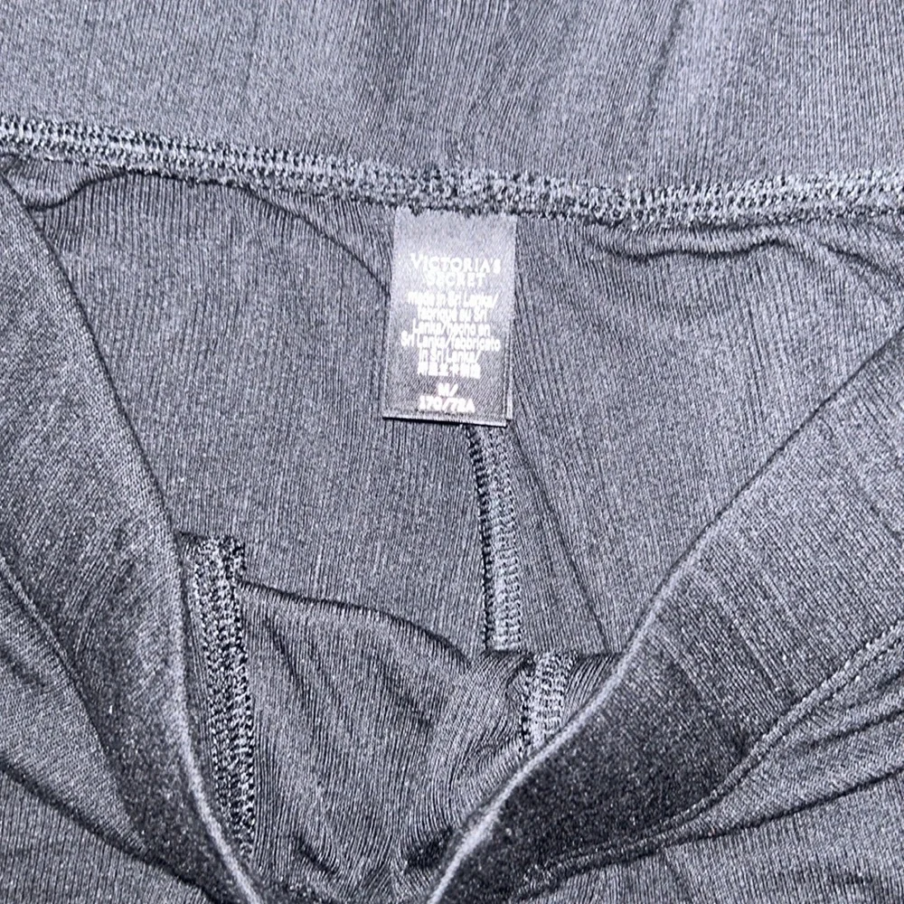 Victoria’s Secret Set !! - Picture 8 of 8